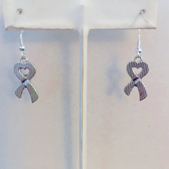HAND CRAFTED Earrings Pink Breast Cancer Awareness Ribbon approximately 1.5” - Picture 5 of 12